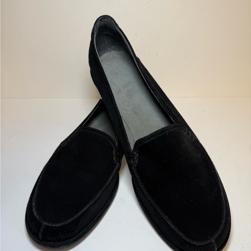Black Suede Slip-On Loafers with Rounded Toe Women's Size 8